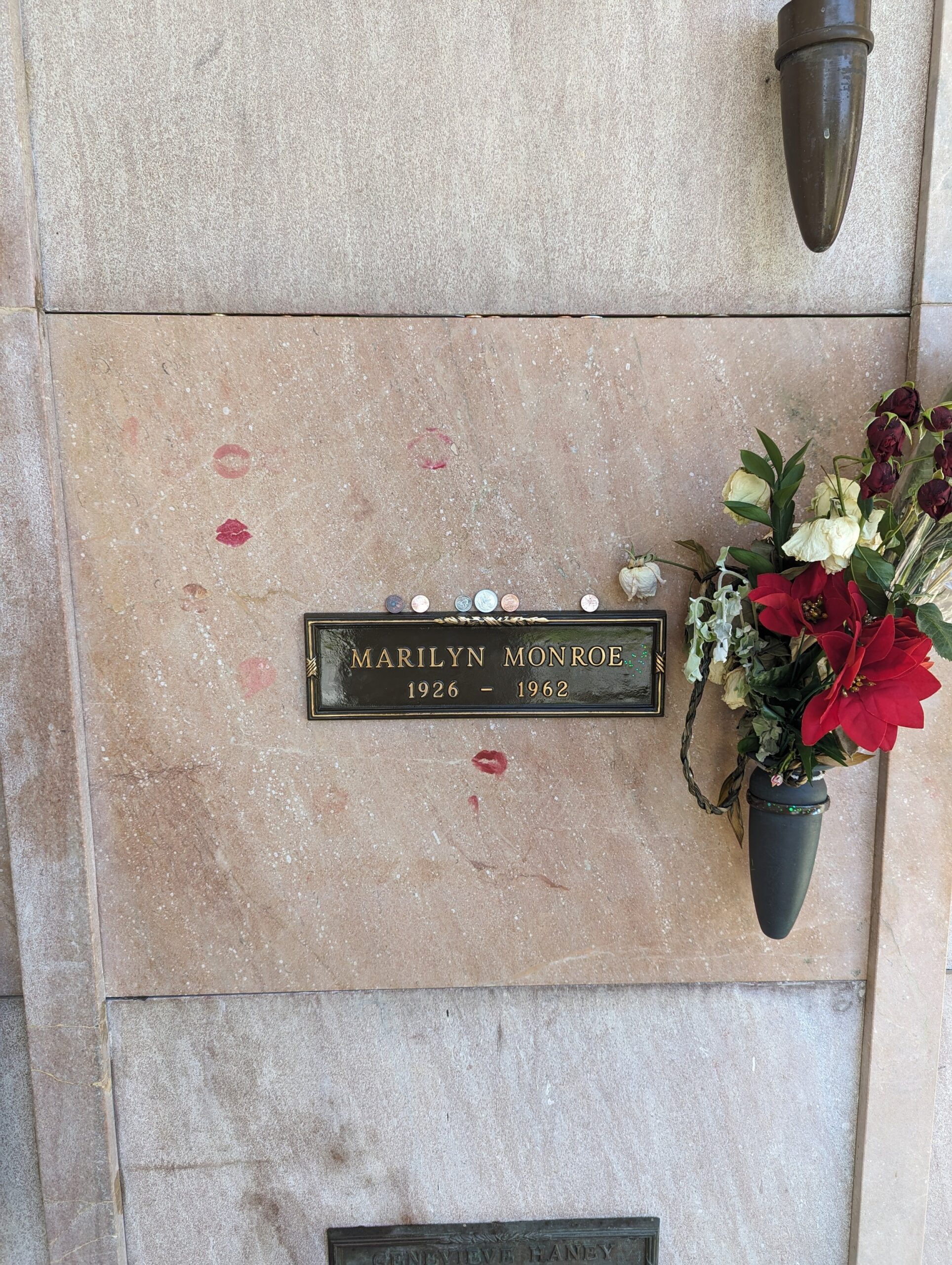 MARILYN’S FINAL RESTING PLACE 🌹